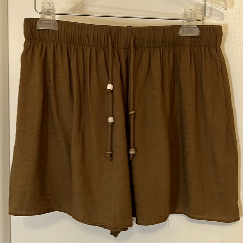 Zara beaded drawstring short. NWT.